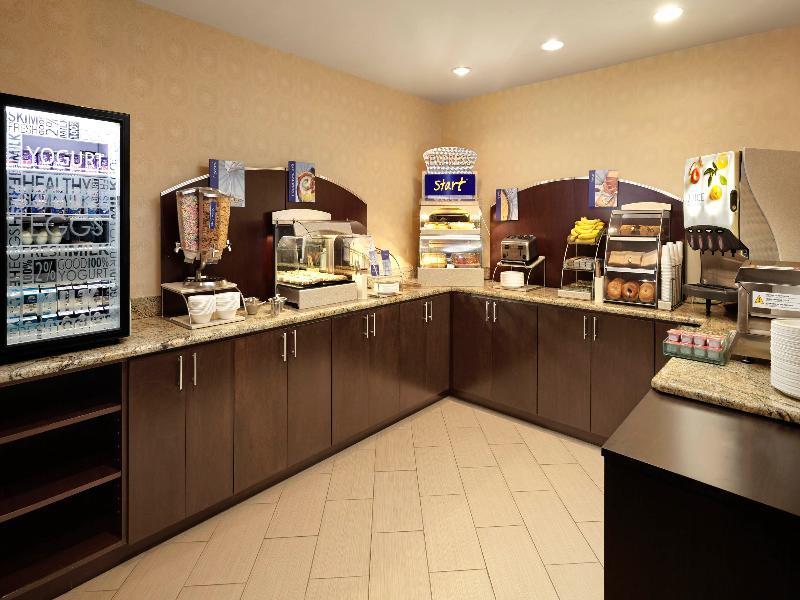 Holiday Inn Express & Suites Naples Downtown - 5Th Avenue By Ihg Екстериор снимка